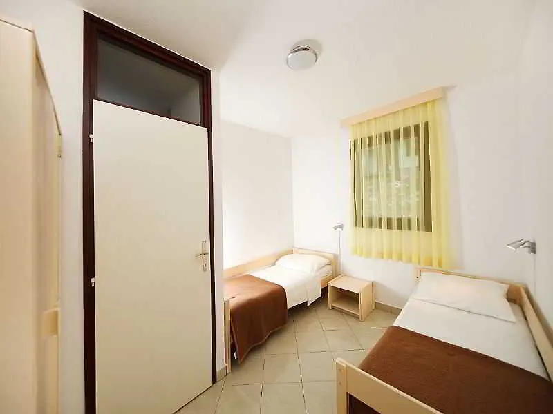 Apartments Kanegra Plava Laguna Umag 2*,