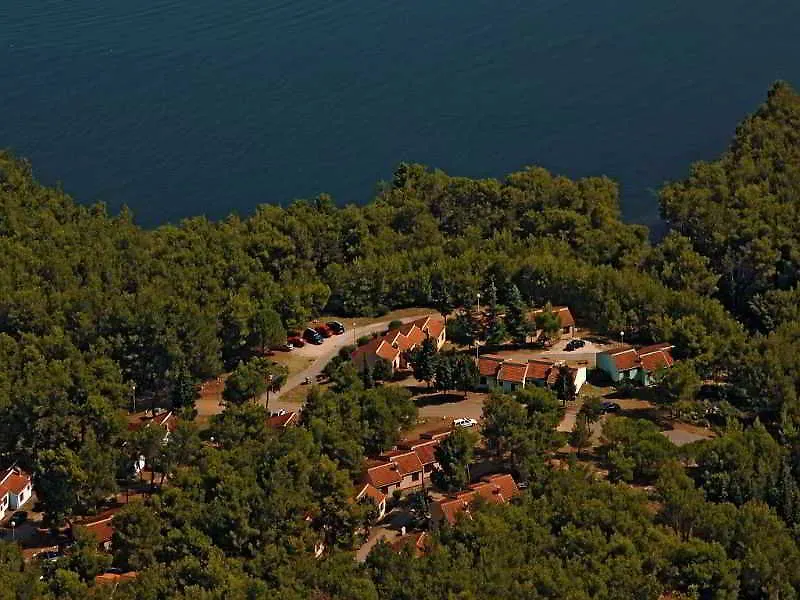 Apartments Kanegra Plava Laguna Umag 2*,  Croatia